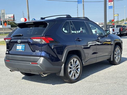 Used 2025 Toyota RAV4 XLE Premium FWD image 29