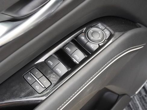 Used 2024 Cadillac Escalade Sport Platinum w/ LPO, ONYX Package AWD/4WD image 20