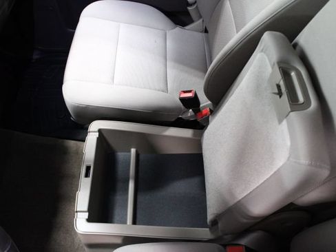 Used 2015 GMC Sierra 1500 SLE w/ SLE Value Package AWD/4WD image 34