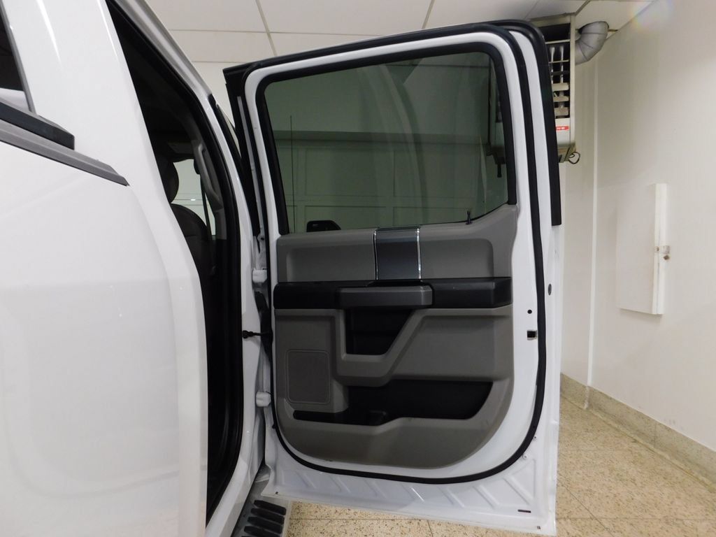 Used 2019 Ford F150 XLT w/ Equipment Group 302A Luxury AWD/4WD image 70