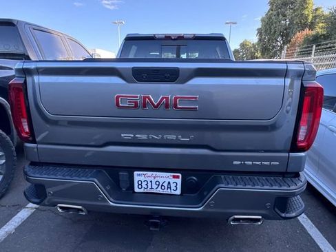 Used 2021 GMC Sierra 1500 Denali w/ Denali Ultimate Package AWD/4WD image 6