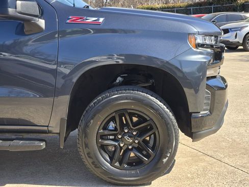Used 2022 Chevrolet Silverado 1500 LT Trail Boss image 13