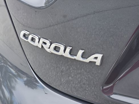 Used 2024 Toyota Corolla LE FWD image 34