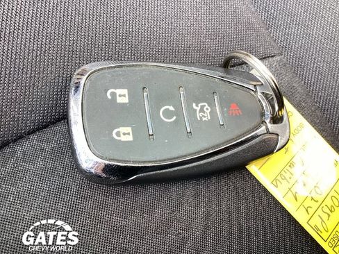 Used 2024 Chevrolet Malibu LT FWD image 25