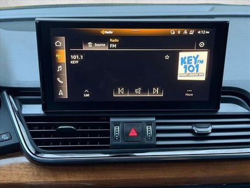 Used 2023 Audi Q5 2.0T Premium w/ Convenience Package image 13