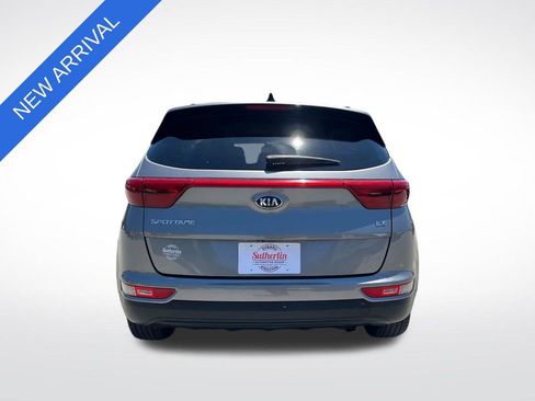 Used 2017 Kia Sportage EX w/ EX Premium Package FWD image 4