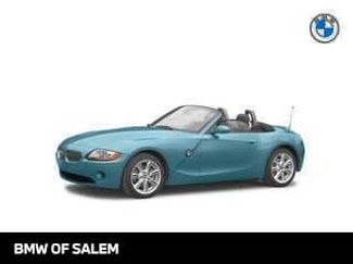 Used 2003 BMW Z4 3.0i RWD video 1
