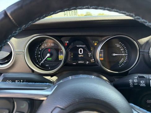 Used 2021 Jeep Wrangler Unlimited Rubicon 4xe w/ Steel Bumper Group image 12