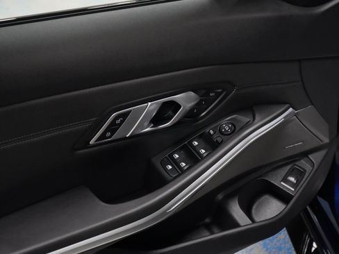 Used 2023 BMW M3 w/ Executive Package RWD image 26