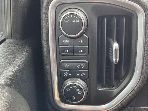 Used 2022 Chevrolet Silverado 2500 LT w/ Convenience Package AWD/4WD image 30