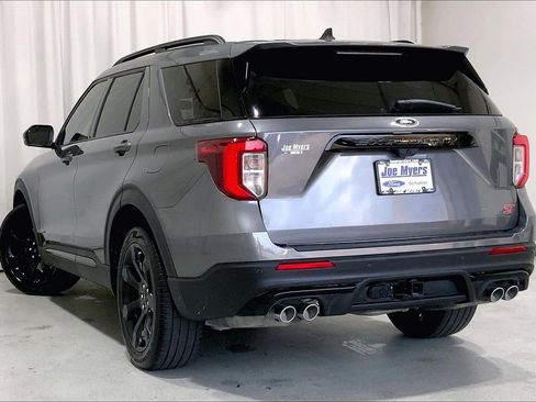 Used 2023 Ford Explorer ST w/ Equipment Group 401A image 10