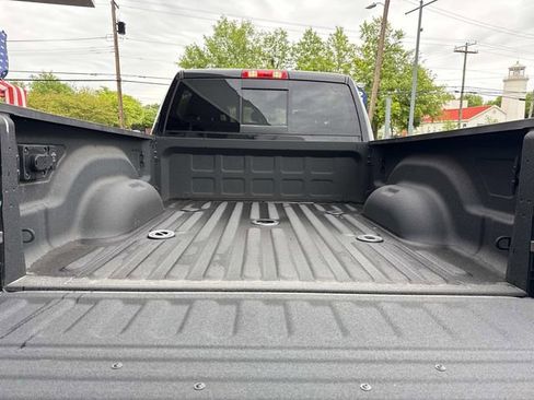 New 2026 RAM 2500 Big Horn AWD/4WD image 24