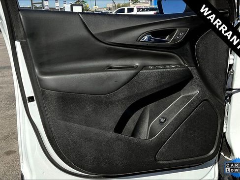 Used 2023 Chevrolet Equinox LT image 19