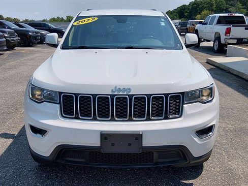Used 2022 Jeep Grand Cherokee Laredo E RWD image 8