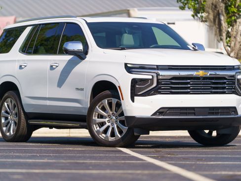 New 2026 Chevrolet Tahoe Premier AWD/4WD image 2