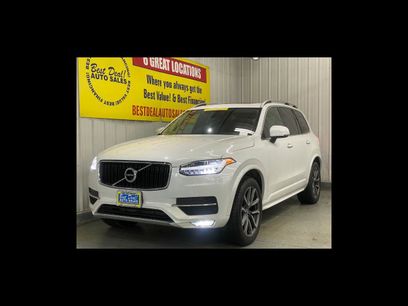 Used 2019 Volvo XC90 T5 Momentum w/ Multimedia Package