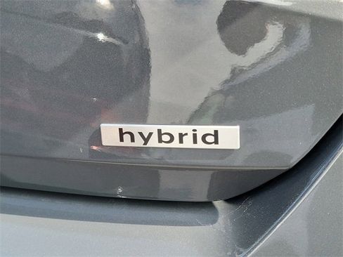 New 2025 Hyundai Elantra SEL image 24