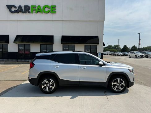 Used 2020 GMC Terrain SLT AWD/4WD image 17
