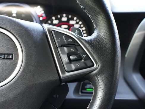 Used 2021 Chevrolet Camaro SS RWD image 8