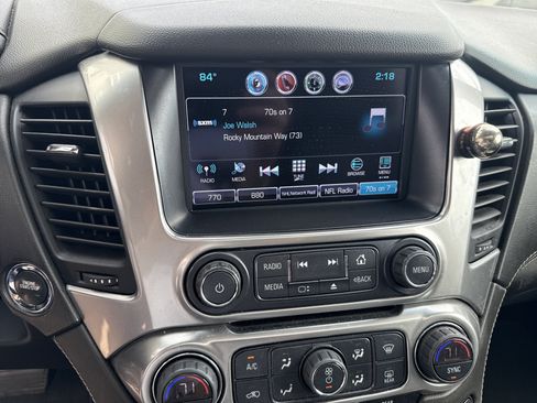 Used 2018 Chevrolet Tahoe LT w/ LT Signature Package AWD/4WD image 22