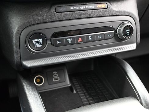 Used 2025 Ford Bronco Sport Outer Banks AWD/4WD image 32