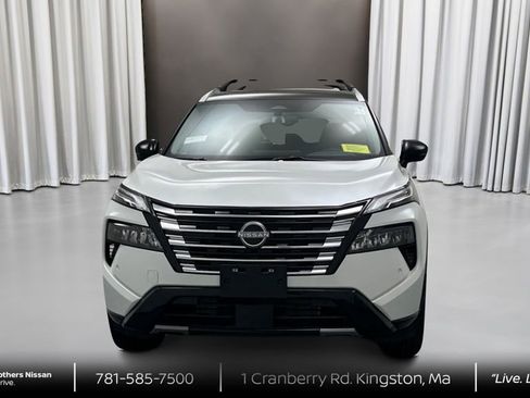 New 2026 Nissan Rogue Platinum w/ Platinum Premium Package AWD/4WD image 2
