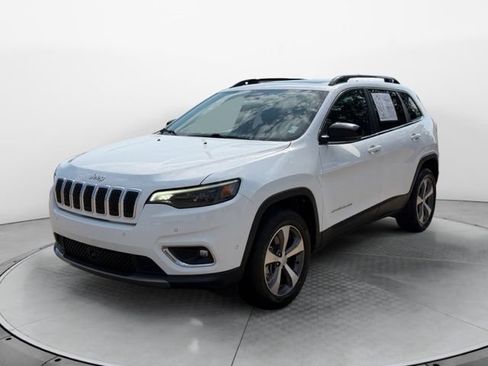 Used 2022 Jeep Cherokee Limited AWD/4WD image 7