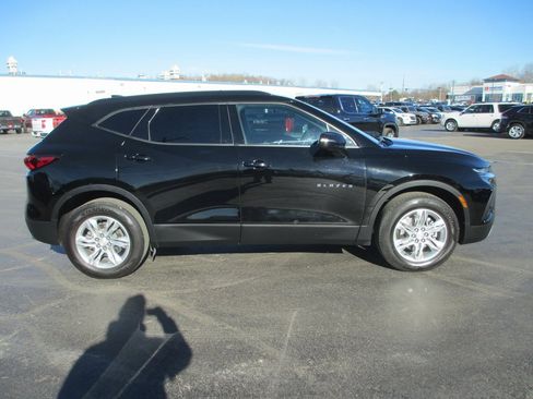 Used 2019 Chevrolet Blazer LT image 4