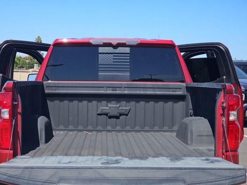 Used 2020 Chevrolet Silverado 1500 LT Trail Boss AWD/4WD image 14