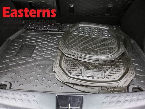 Used 2020 Toyota C-HR LE image 9