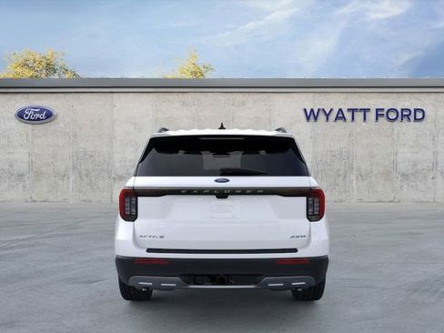 New 2026 Ford Explorer Active image 6