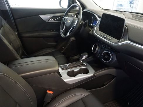 Used 2024 Chevrolet Blazer LT image 25