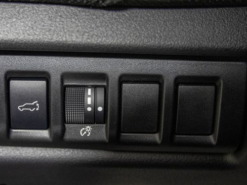 Used 2026 Subaru Outback Premium AWD/4WD image 31