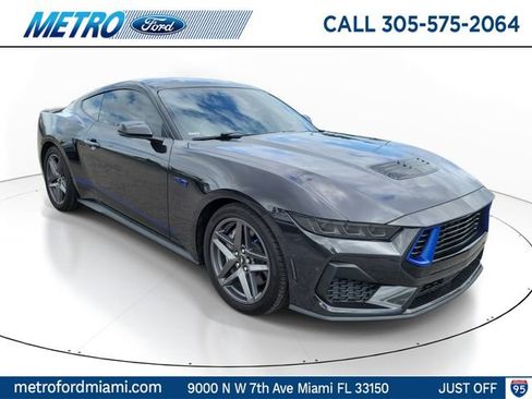 Used 2024 Ford Mustang GT Premium image 1