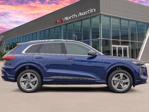 New 2025 Audi Q5 Premium Plus image 3