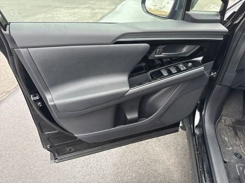 Used 2024 Toyota bZ4X XLE w/ Weather Package image 18