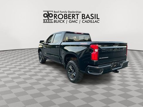 Used 2024 Chevrolet Silverado 1500 LT Trail Boss AWD/4WD image 6