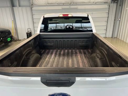 Used 2018 Ford F150 XLT image 14