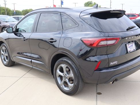 Used 2023 Ford Escape ST-Line w/ Tech Pack #1 image 8