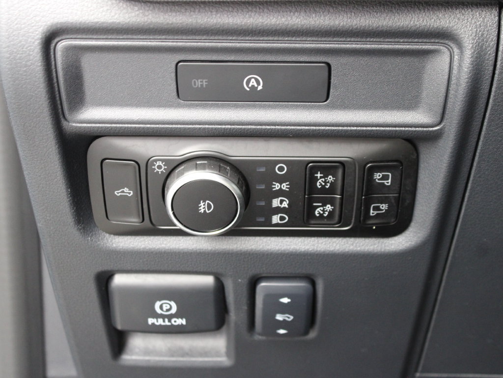 Used 2025 Ford F150 Lariat AWD/4WD image 60
