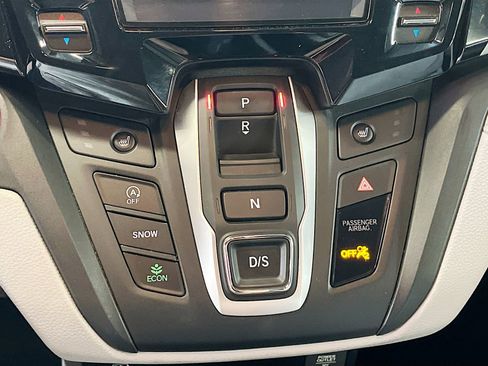 Used 2022 Honda Odyssey EX-L image 16