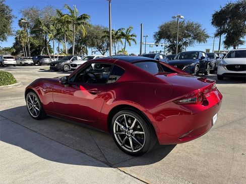 Used 2022 MAZDA MX-5 Miata RF Grand Touring image 13