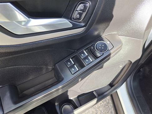 Used 2021 Ford Escape SE w/ Convenience Package image 13