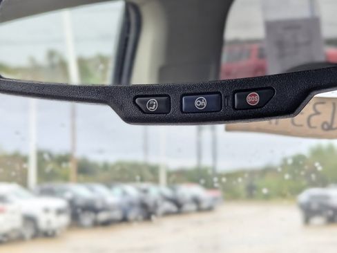 Used 2021 GMC Canyon Denali image 43