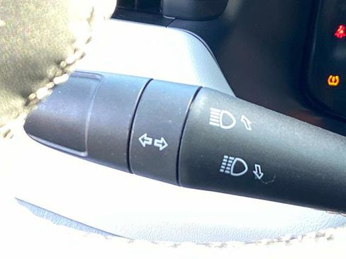 Used 2023 Jeep Compass Limited w/ Elite Group image 19