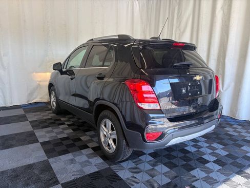 Used 2019 Chevrolet Trax LT FWD image 5