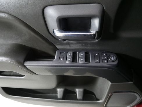 Used 2015 GMC Sierra 1500 SLE image 19