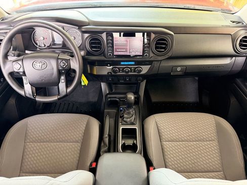 Used 2022 Toyota Tacoma SR w/ SX Package RWD image 21