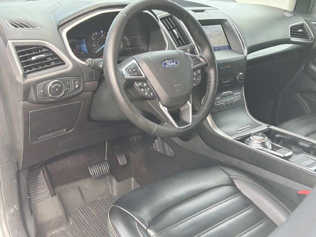 Certified 2020 Ford Edge SEL w/ Convenience Package AWD/4WD image 12