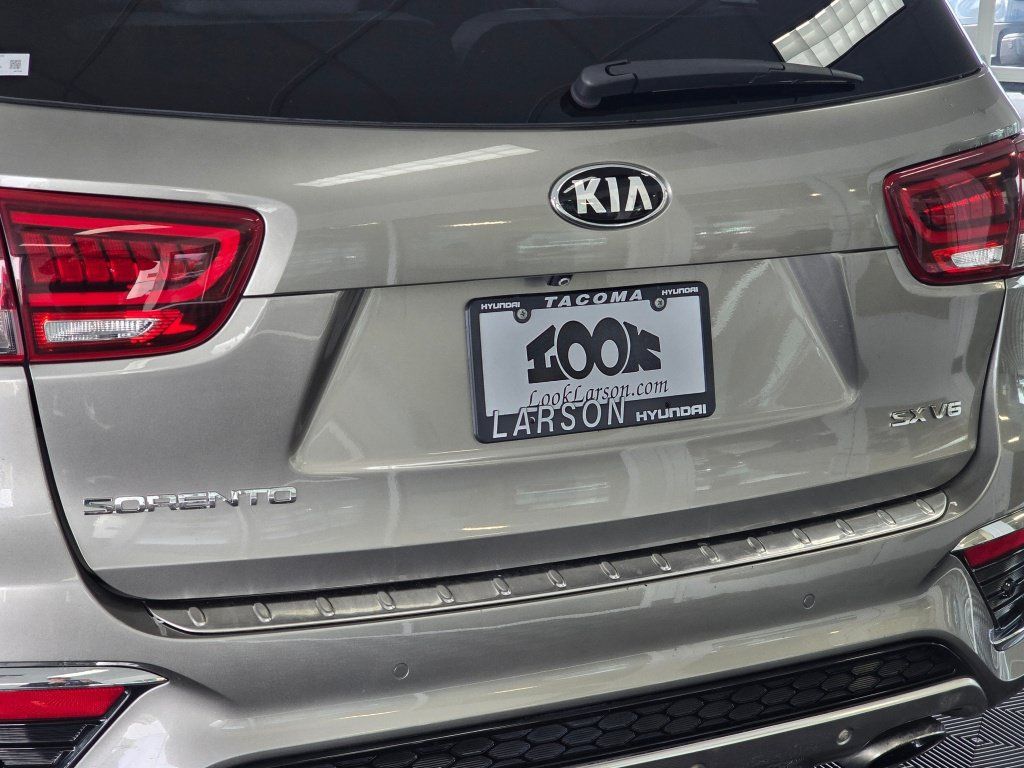 Used 2019 Kia Sorento SX FWD image 14